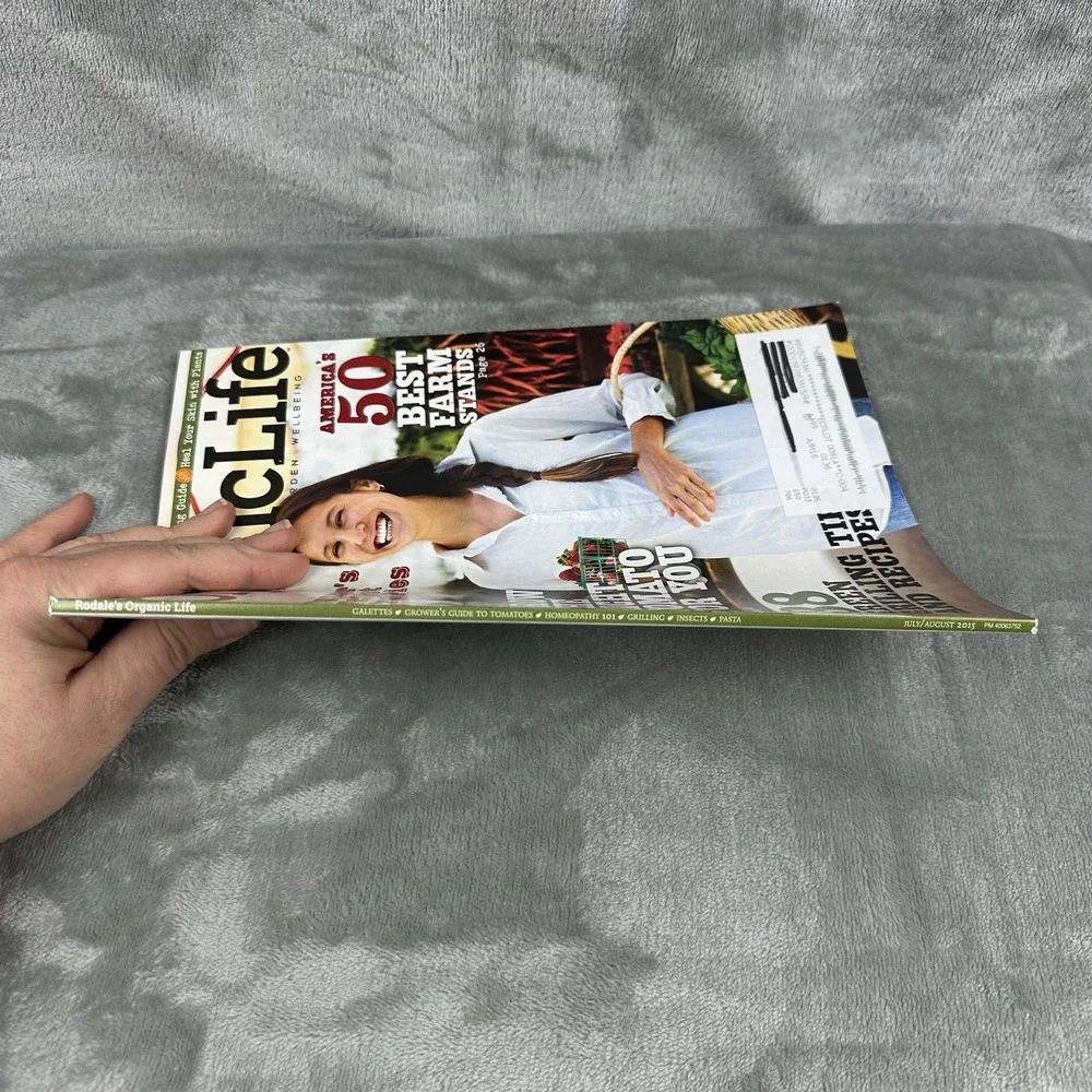 Rodale's Organic Life Magazine July / August 2015 Summer Grill Pies Tomatoes